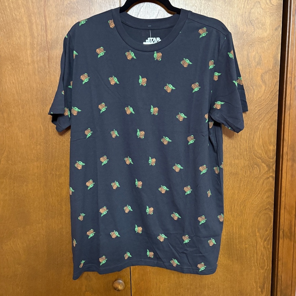 Star Wars Mandalorian Baby Yoda Tee Shirt Streetwear - NWT